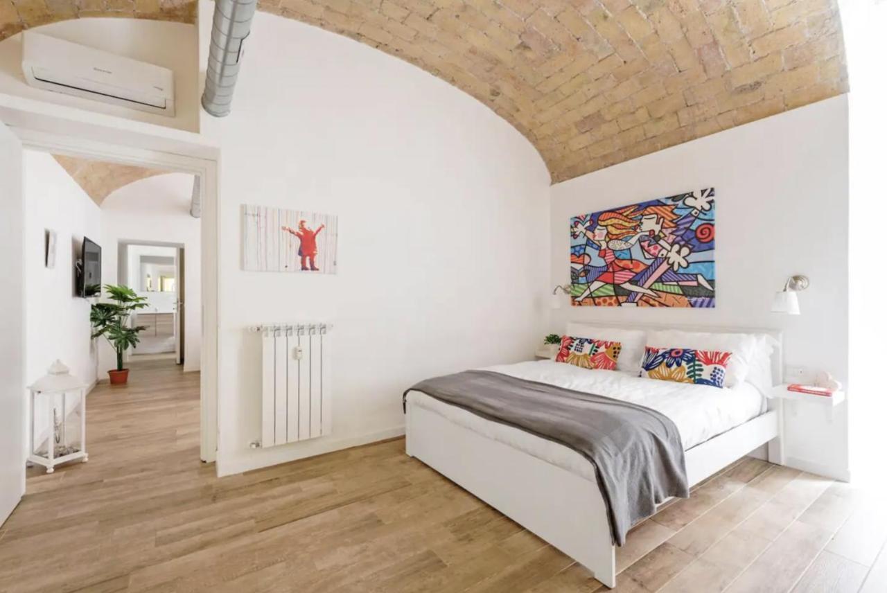 New-Big Honey Colosseum 4Bdr + 2Sofa Bed A/C 罗马 外观 照片